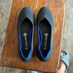 Rothys The Flat black size 9. The original